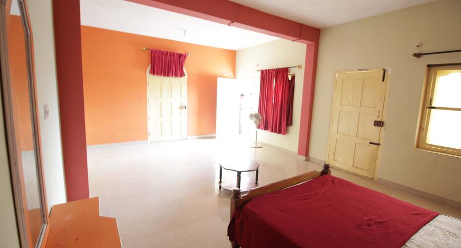 Nisarga Drive Inn Motel, Coorg 5